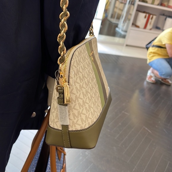 MICHAEL KORS Jet Set Charm Crossbody bag canvas Light Sage /Olive - Picture 15 of 16